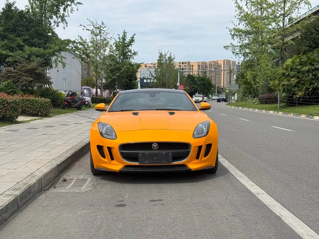 Jaguar F-Type