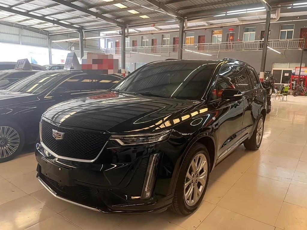 Cadillac XT6