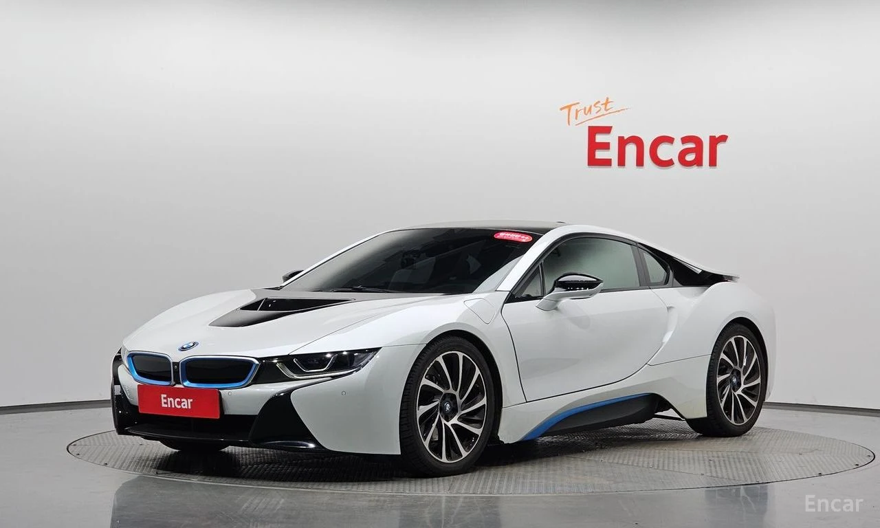 BMW i8