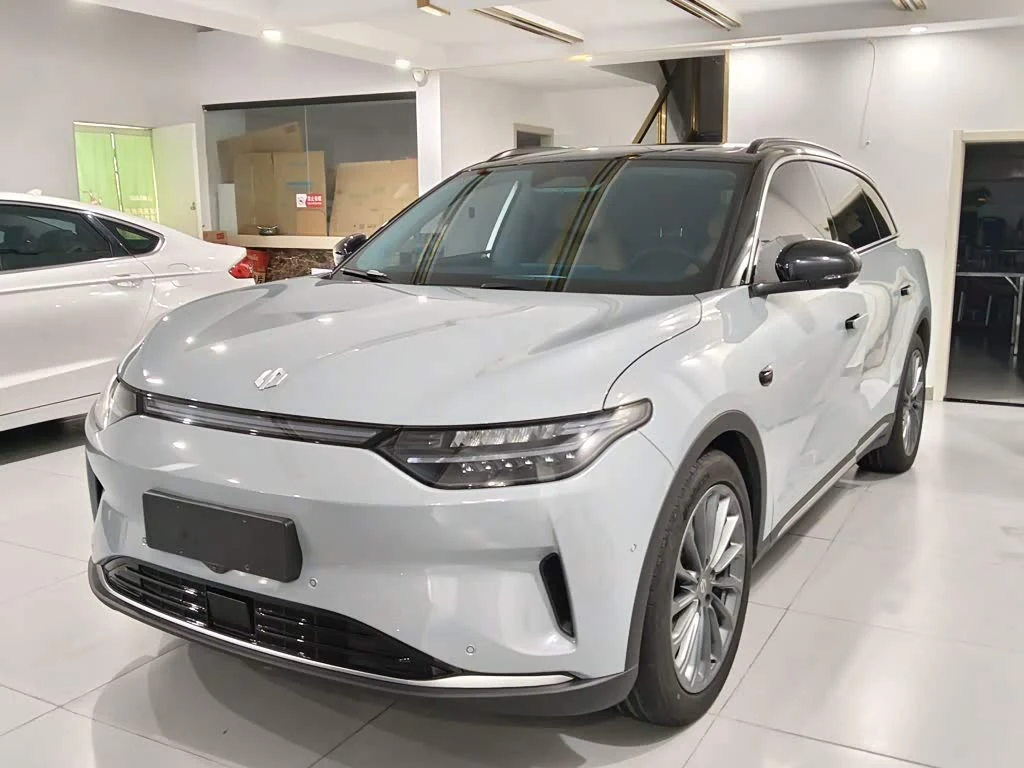 Leapmotor C11