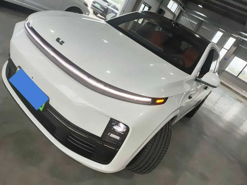 Li Auto L7