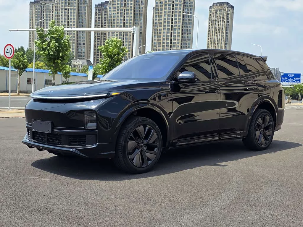 Li Auto L8