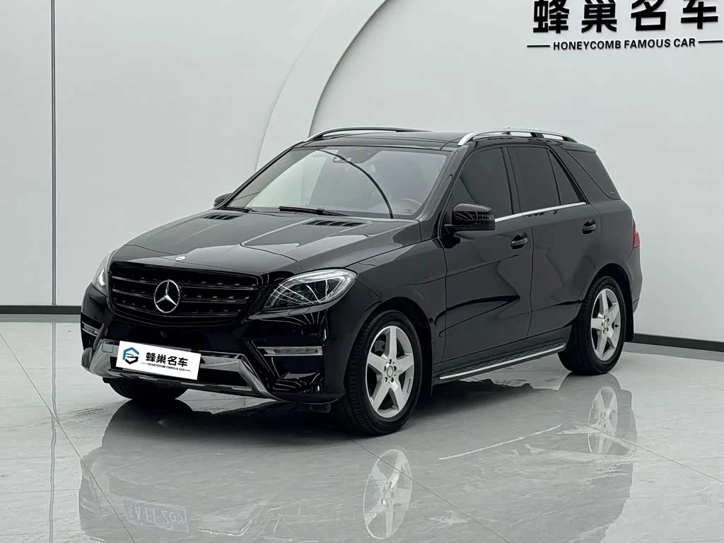 Mercedes-Benz M