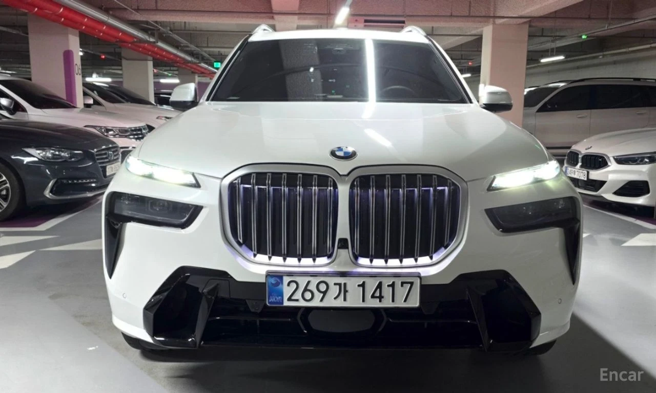 BMW X7