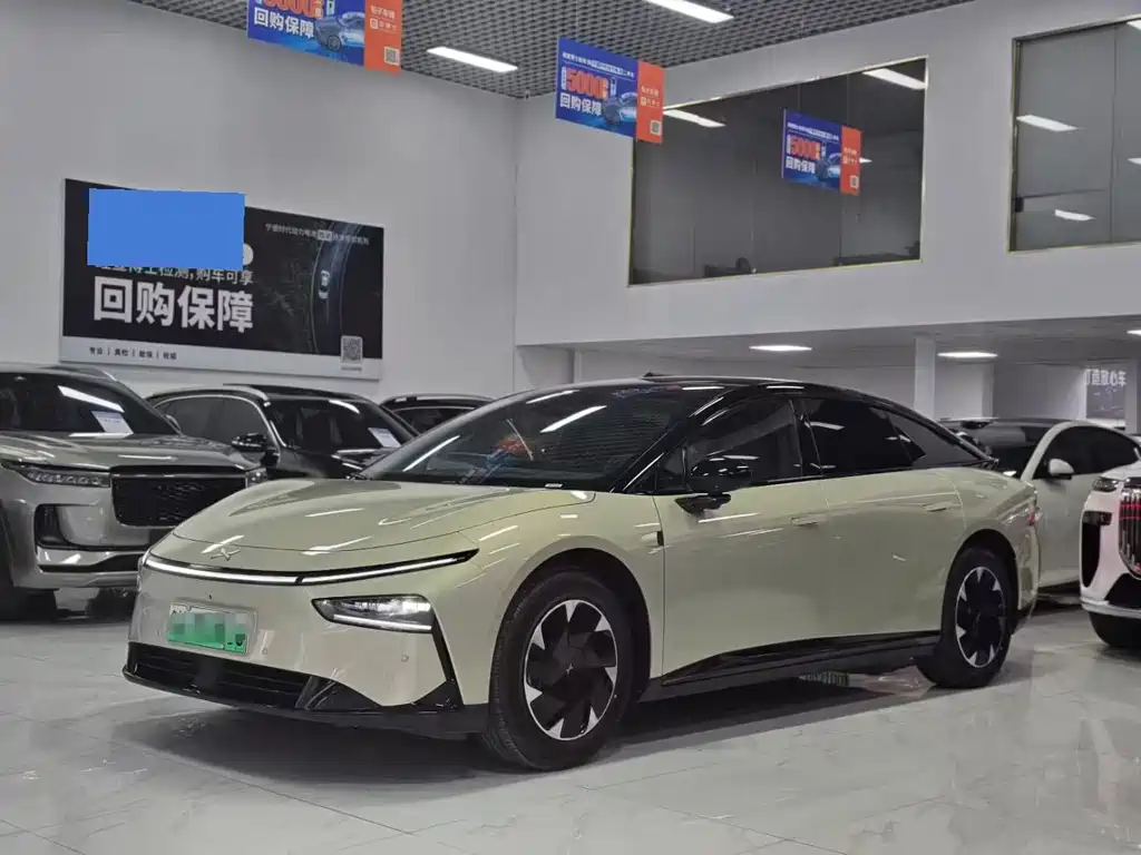 Xpeng P7
