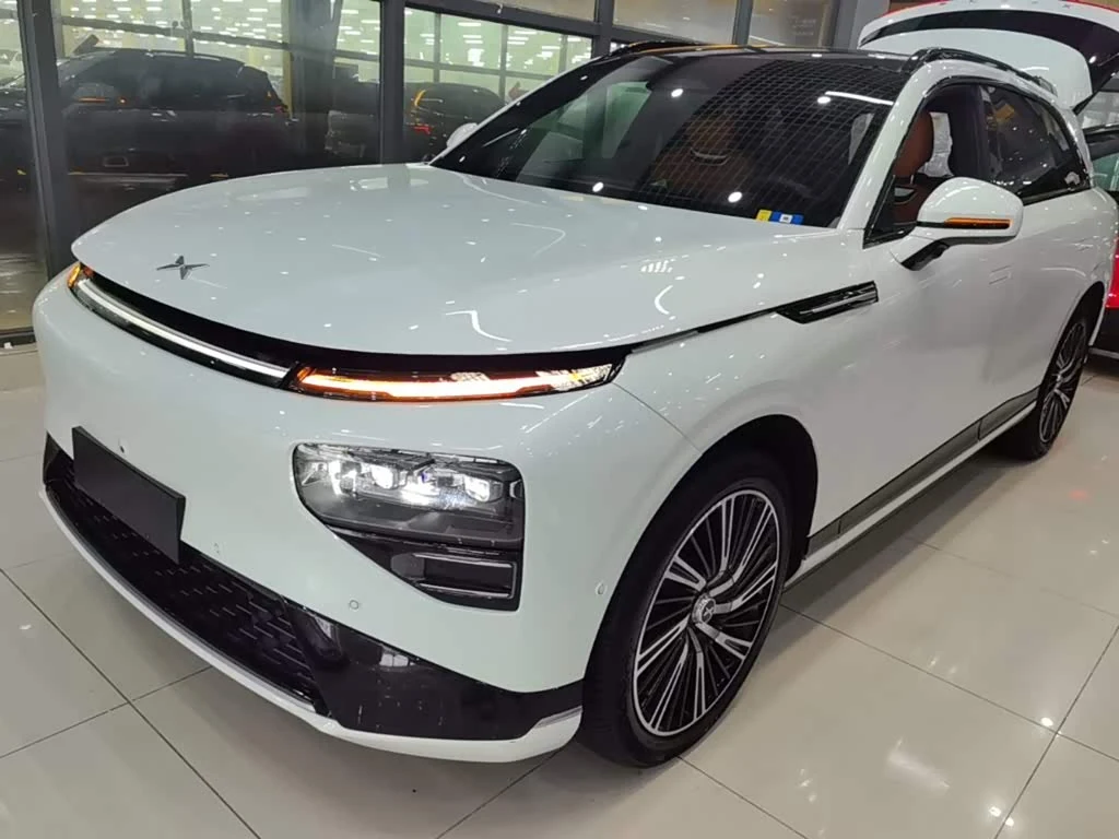 Xpeng G9