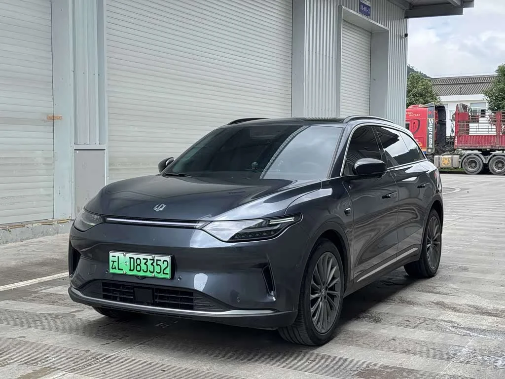 Leapmotor C11