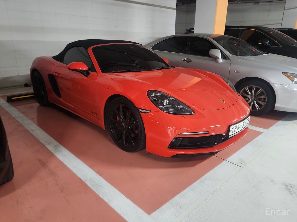 Porsche 718