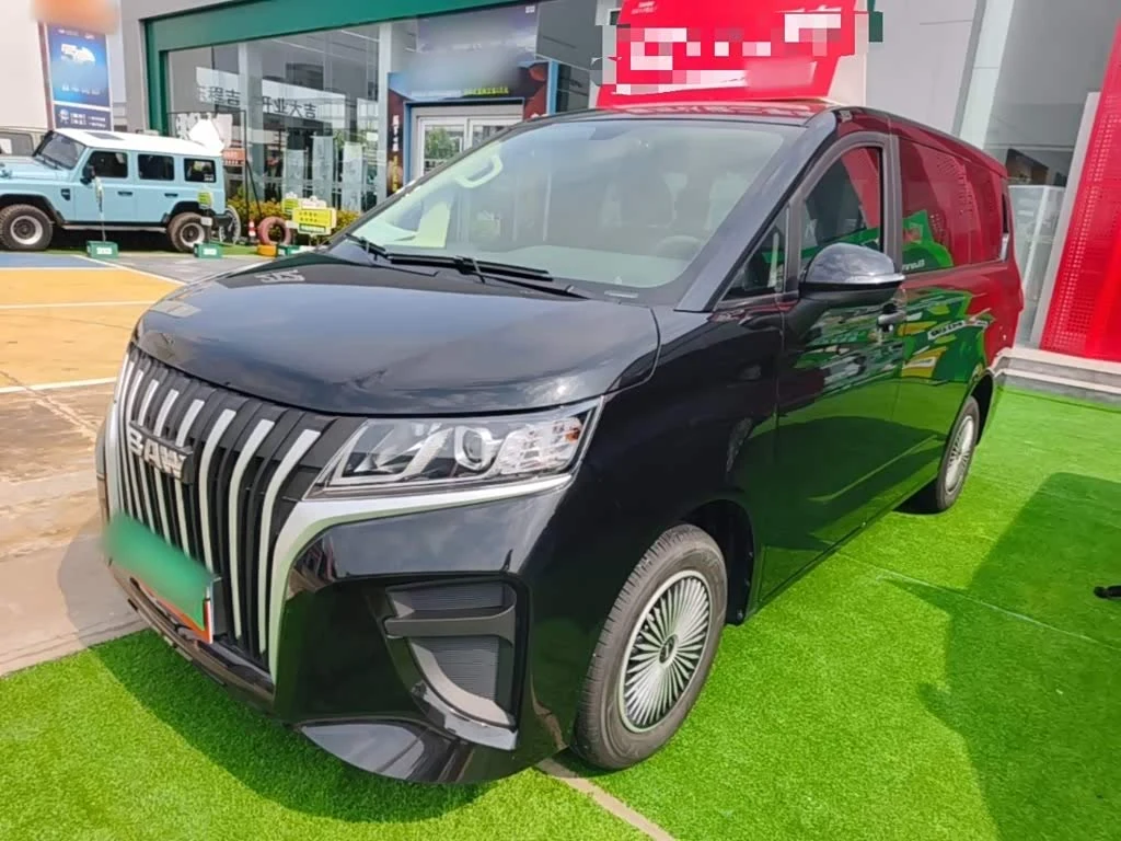 BAIC M7