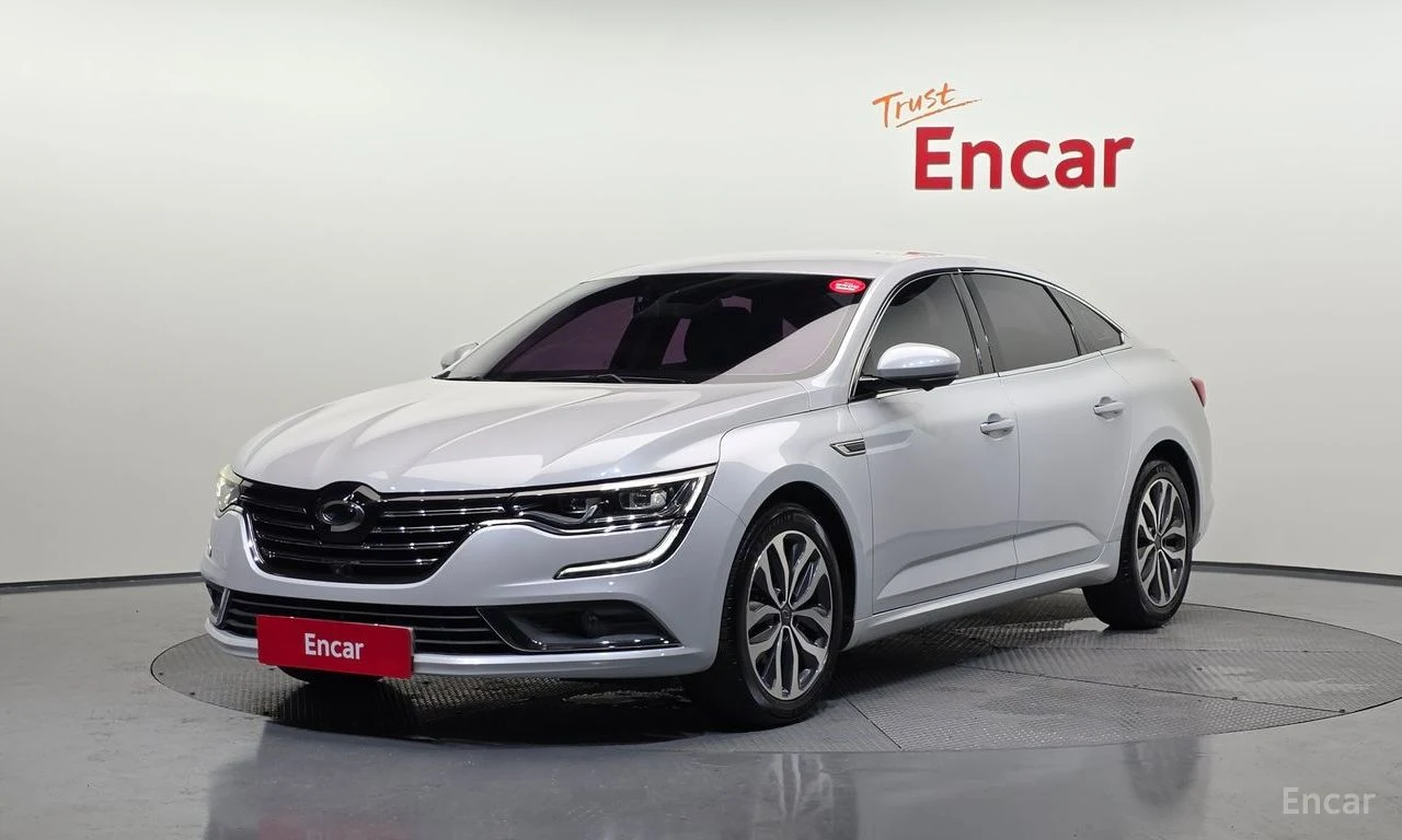 Renault SM6
