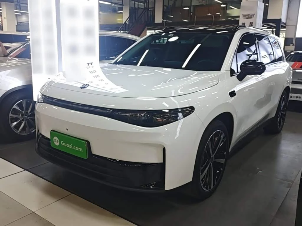 Leapmotor C16