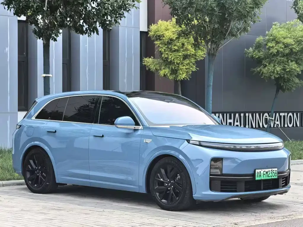 Li Auto L7