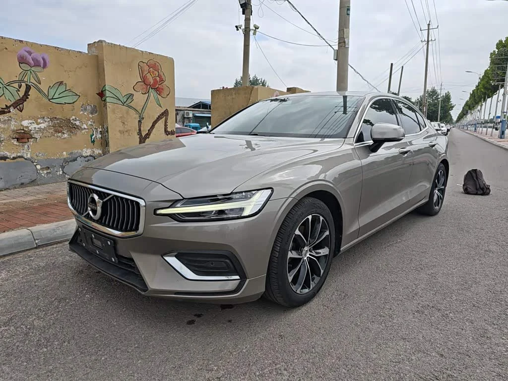 Volvo S60