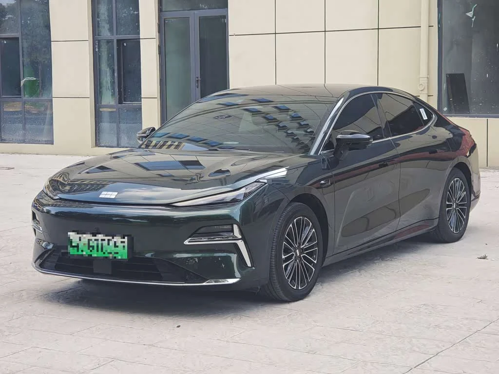 Geely Galaxy Starshine 8