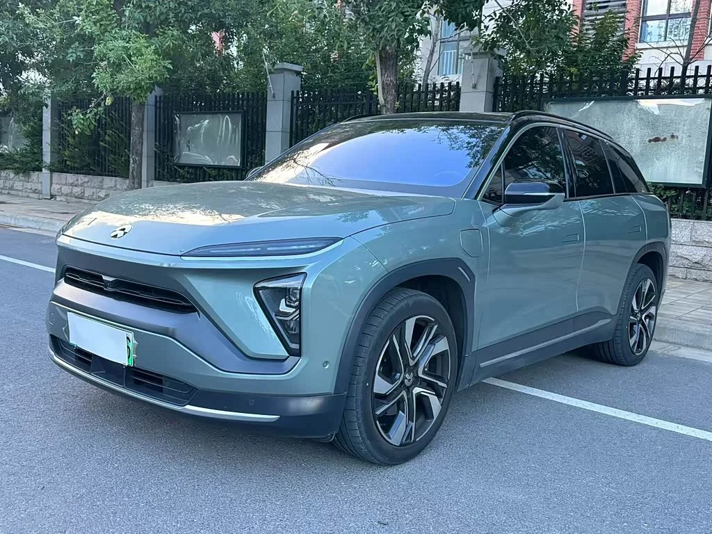 NIO ES6