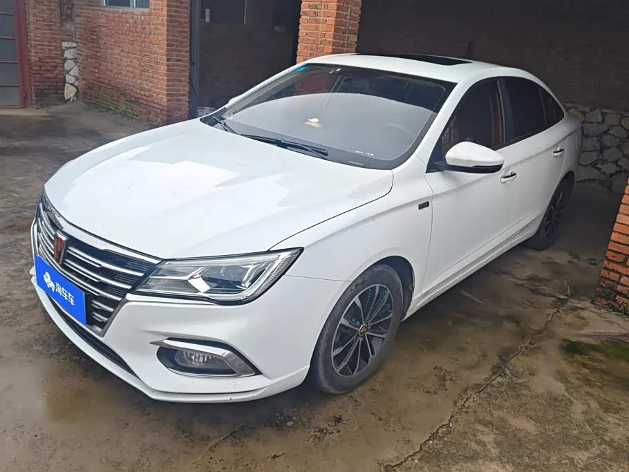 Roewe i5