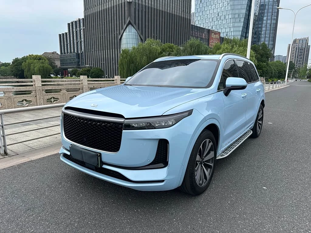 Li Auto ONE