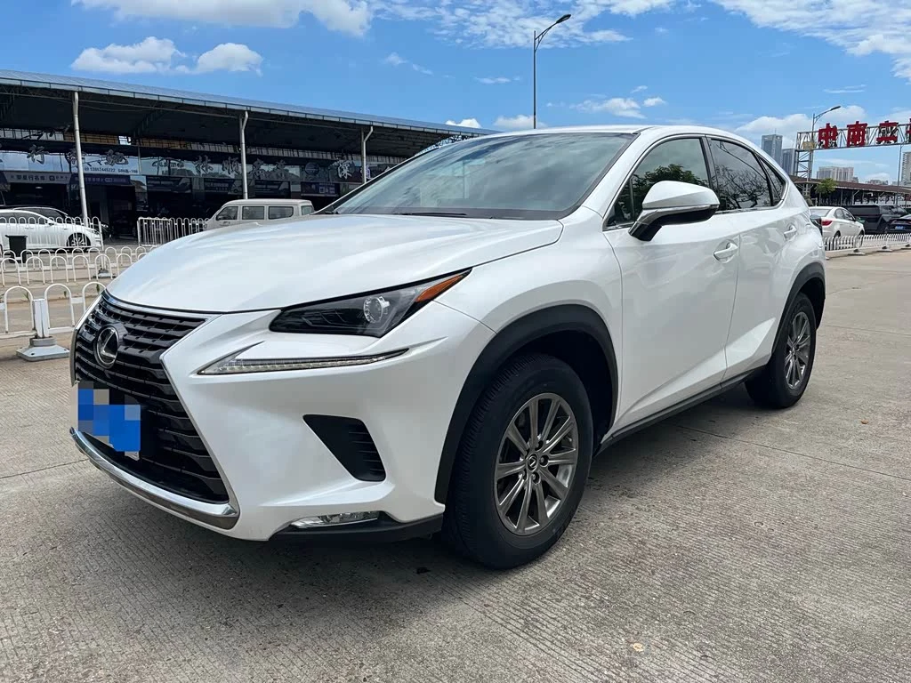 Lexus NX