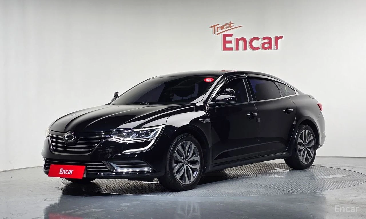 Renault SM6