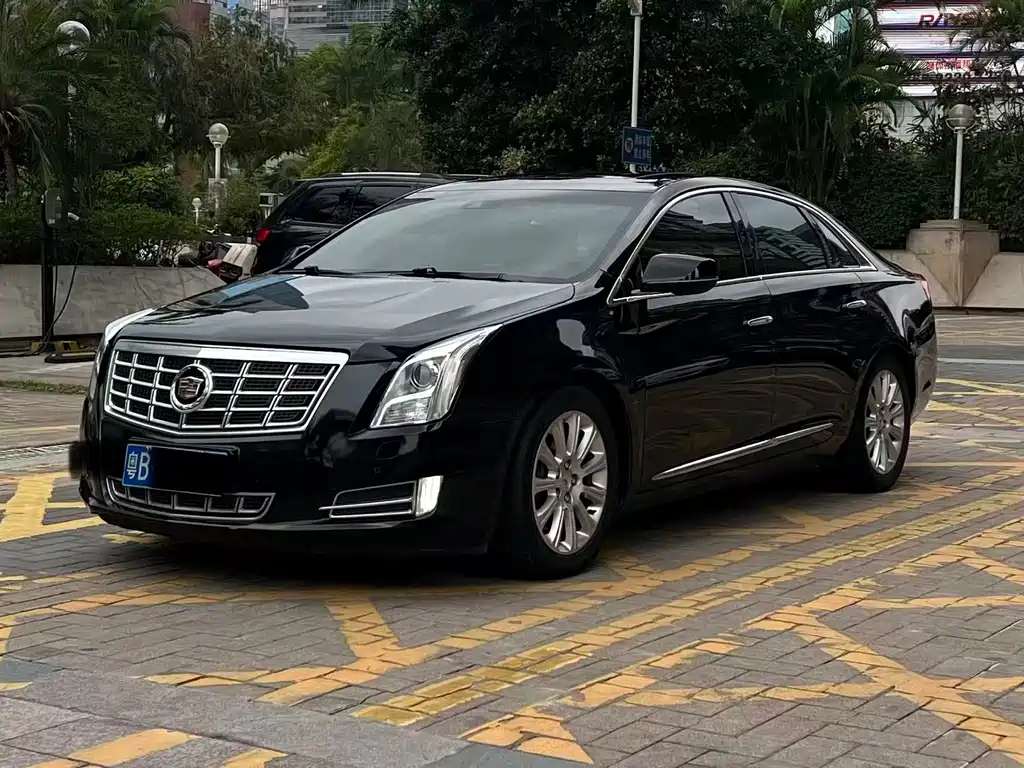 Cadillac XTS