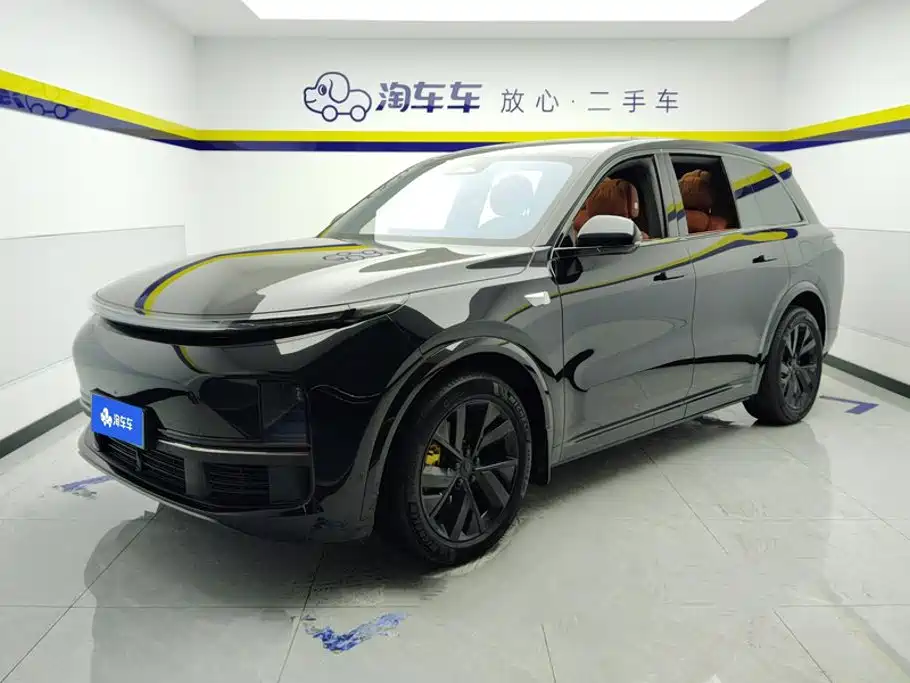 Li Auto L8