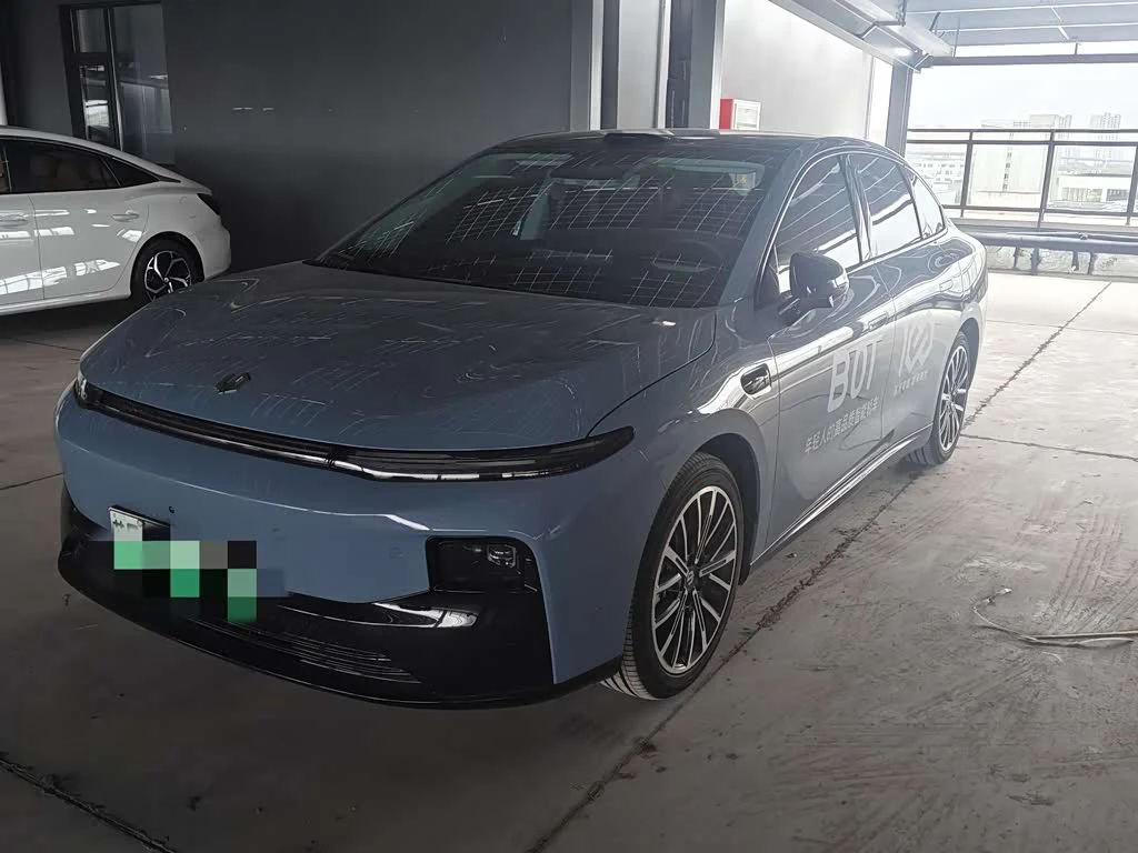 Leapmotor B01