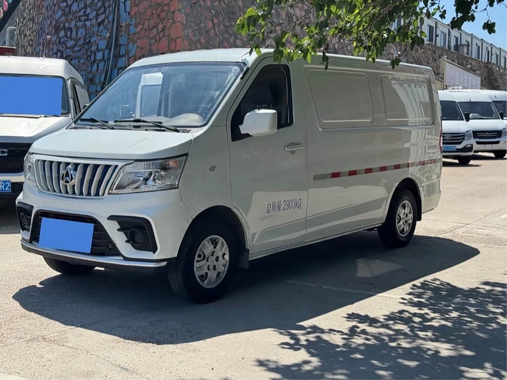 Changan EM80
