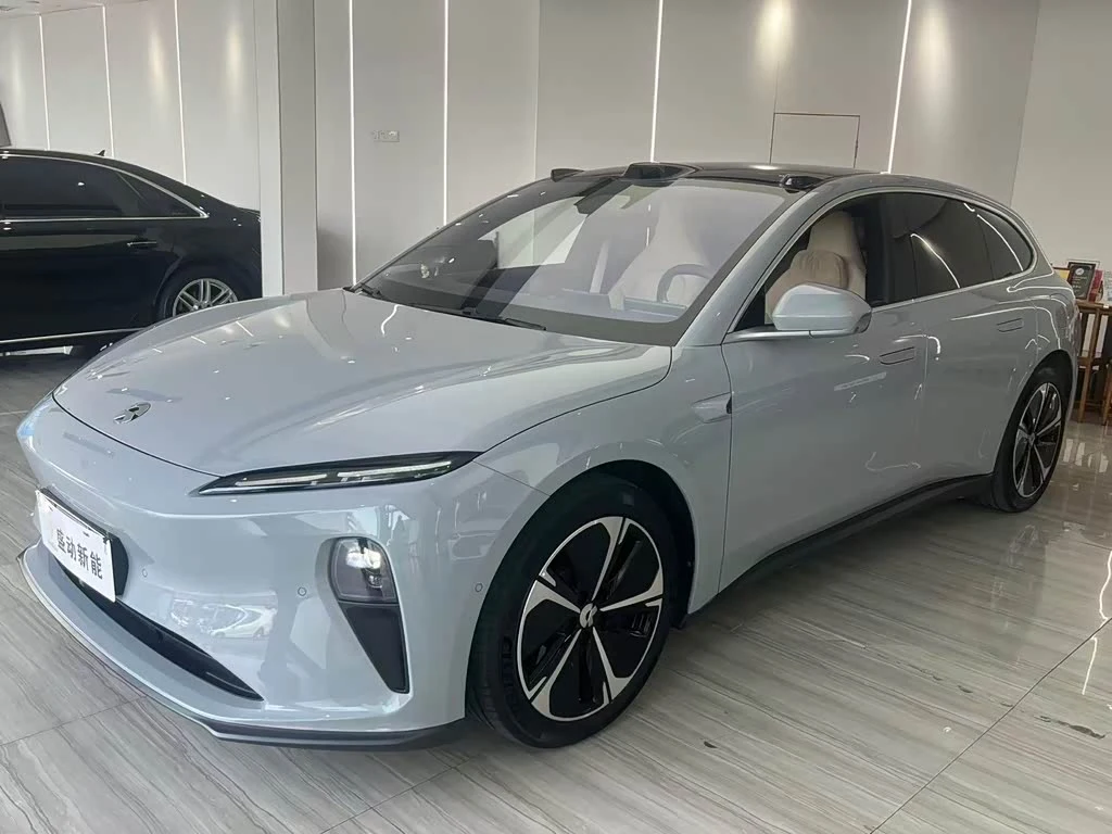NIO ET5T
