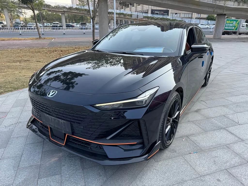Changan UNI-V