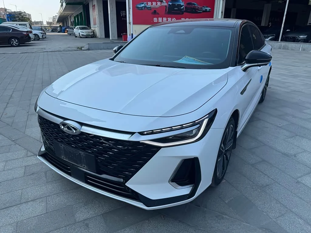 Chery Arrizo 8