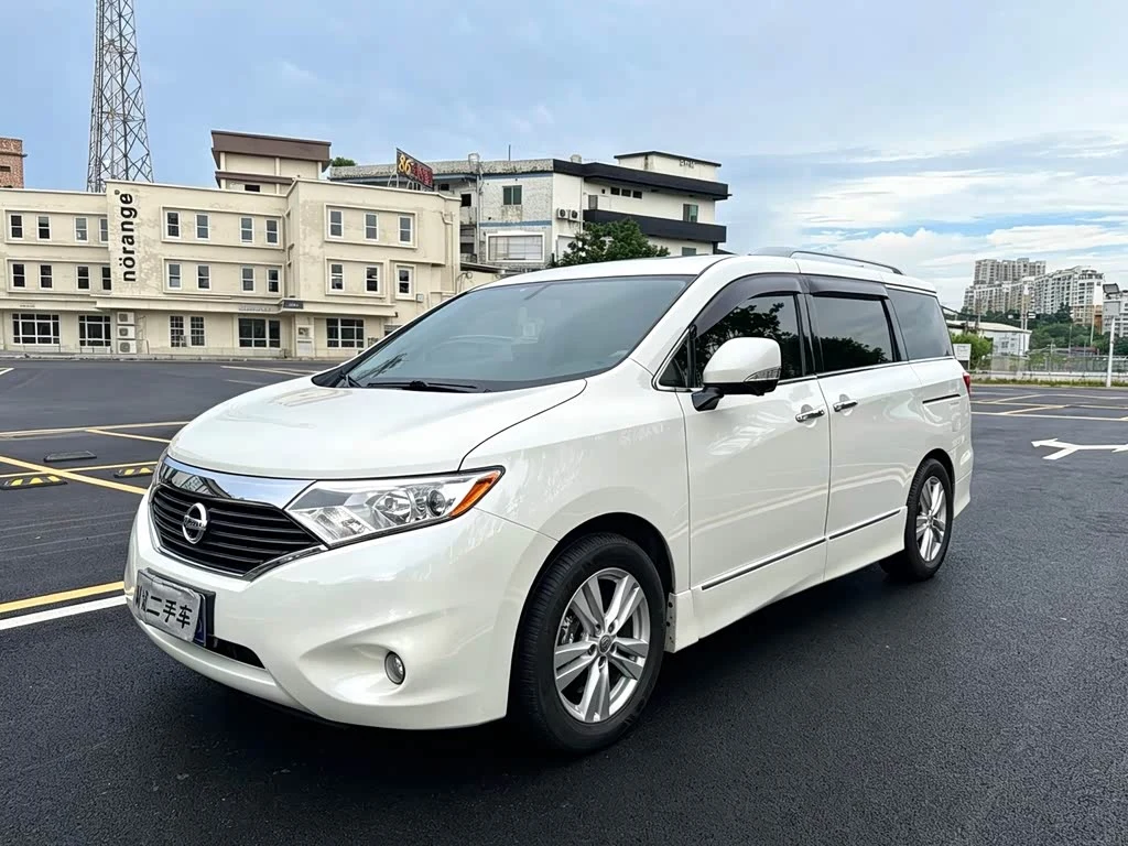 Nissan Quest