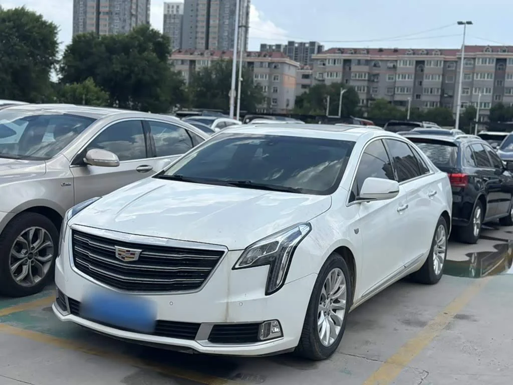 Cadillac XTS