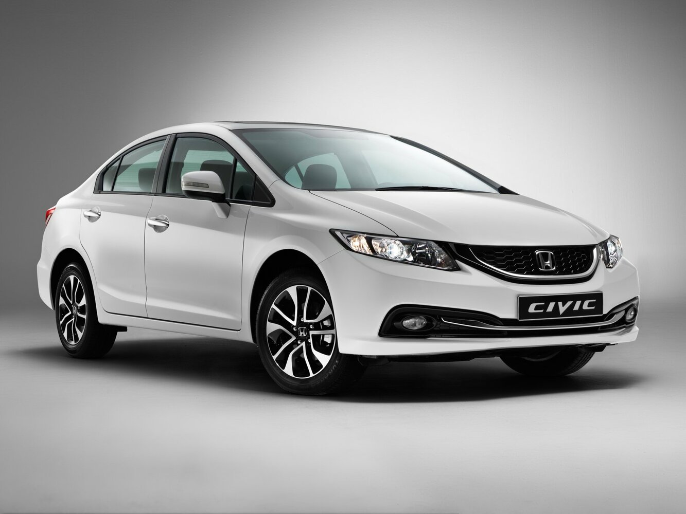 Honda Civic 2013 1.8L AT Luxury