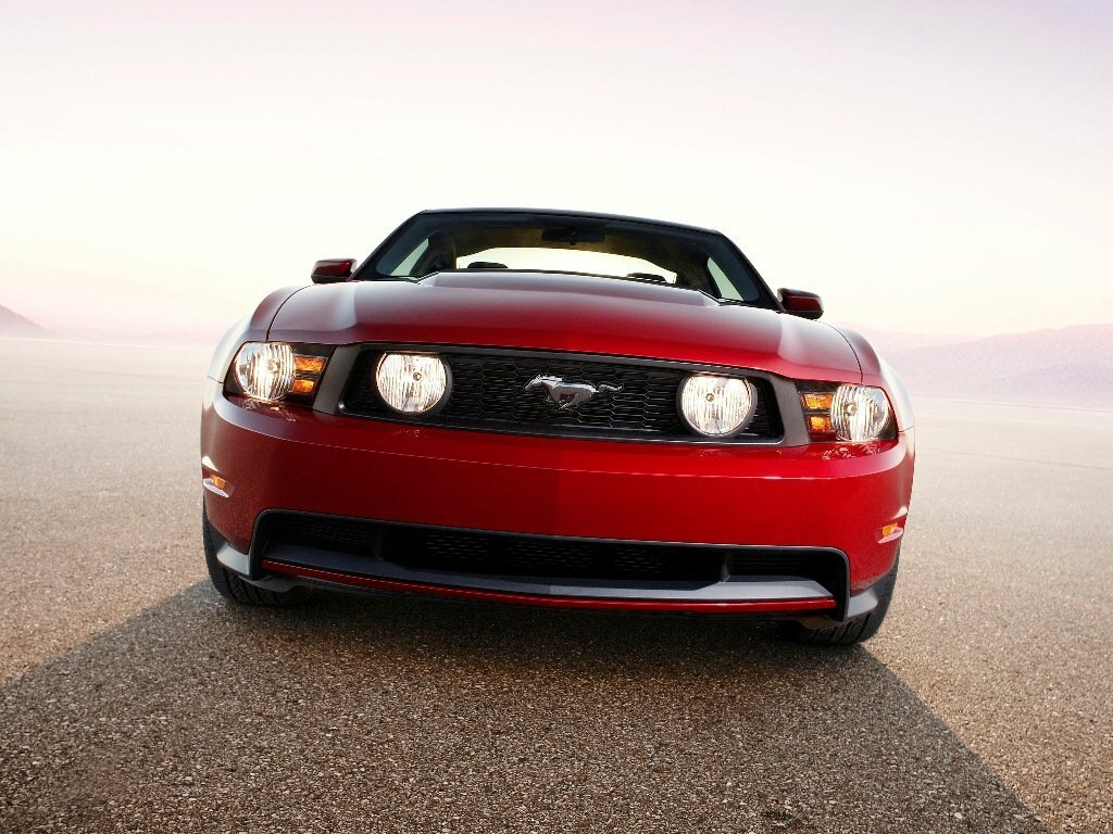 Ford Mustang Coupe