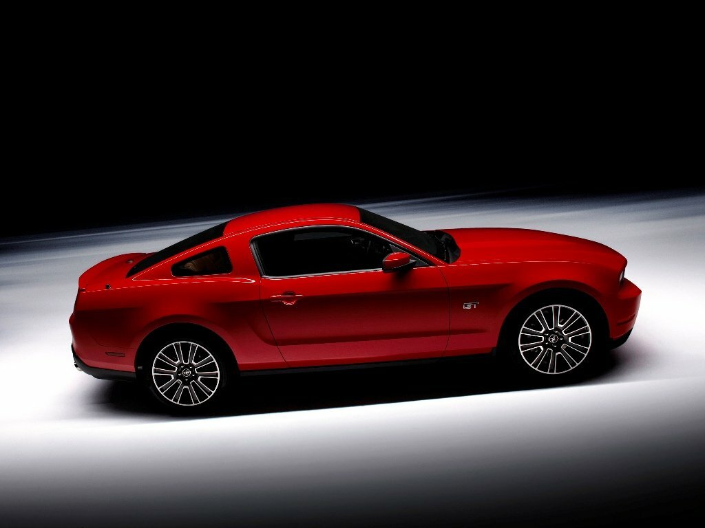 Ford Mustang Coupe