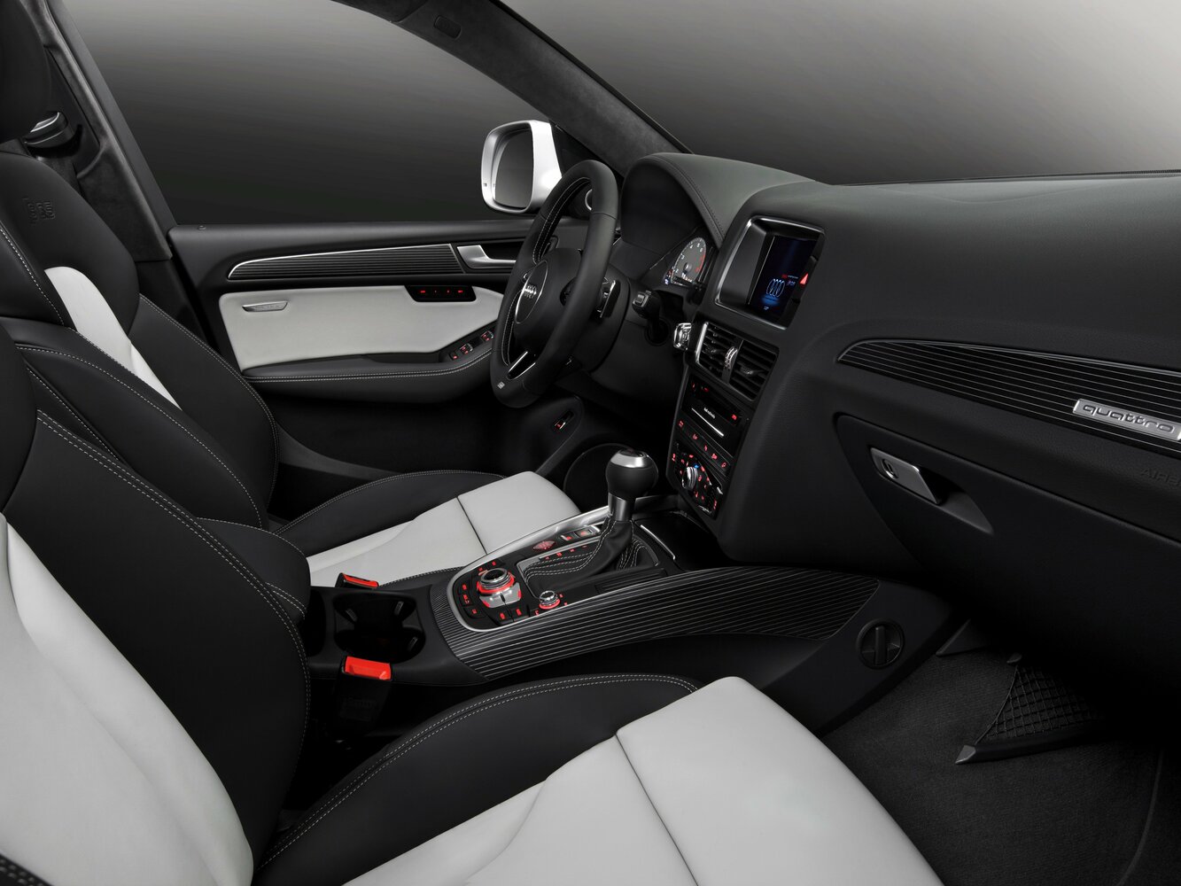 Audi SQ5 8R