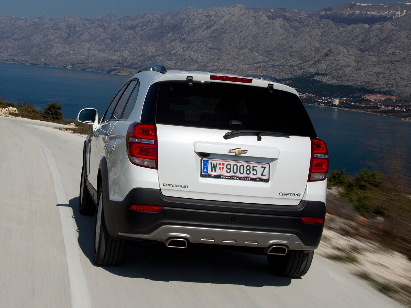 Chevrolet Captiva 2WD LT Premium
