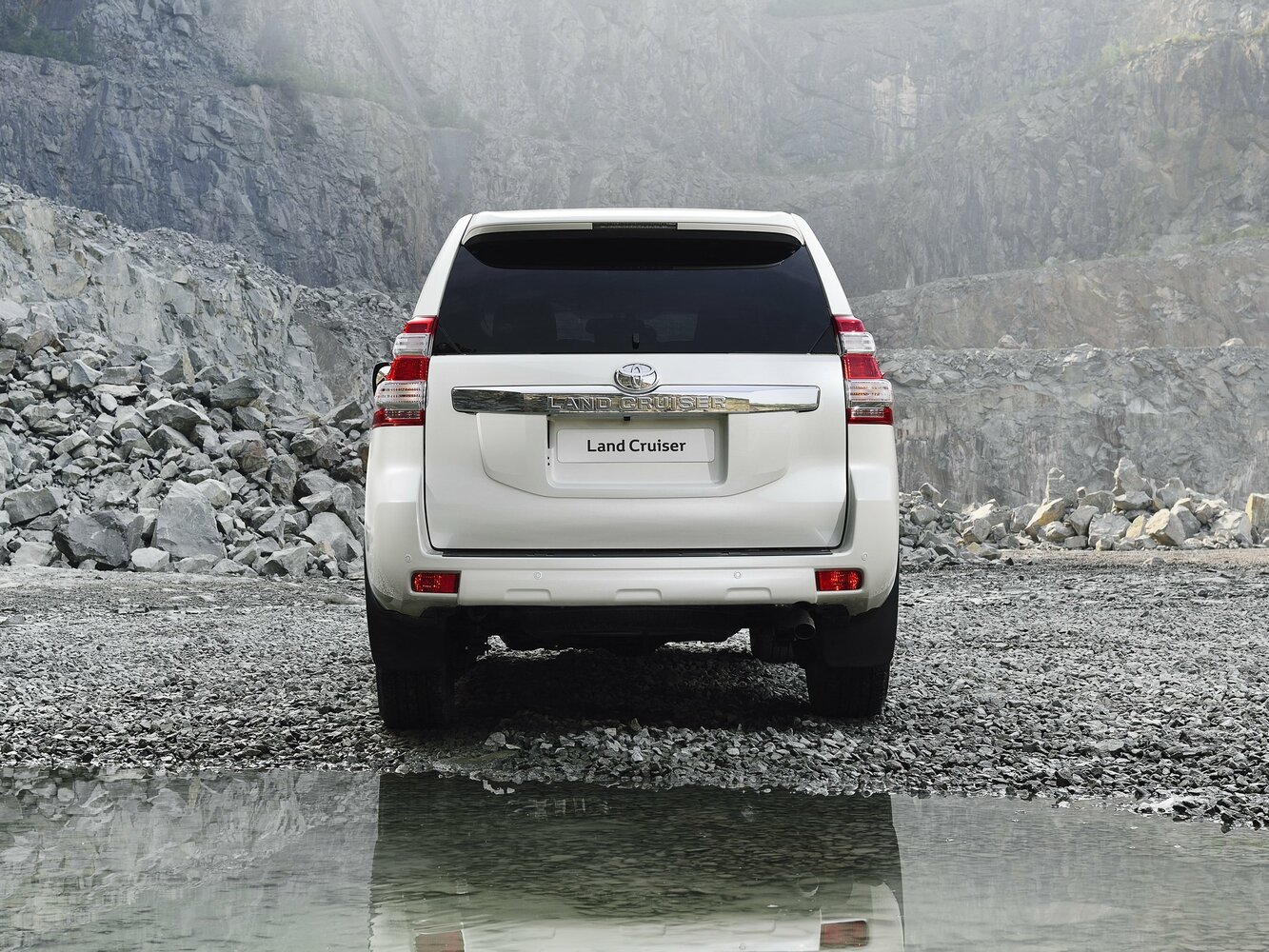 Toyota Land Cruiser Prado 2016 3.5L AT VX NAVI