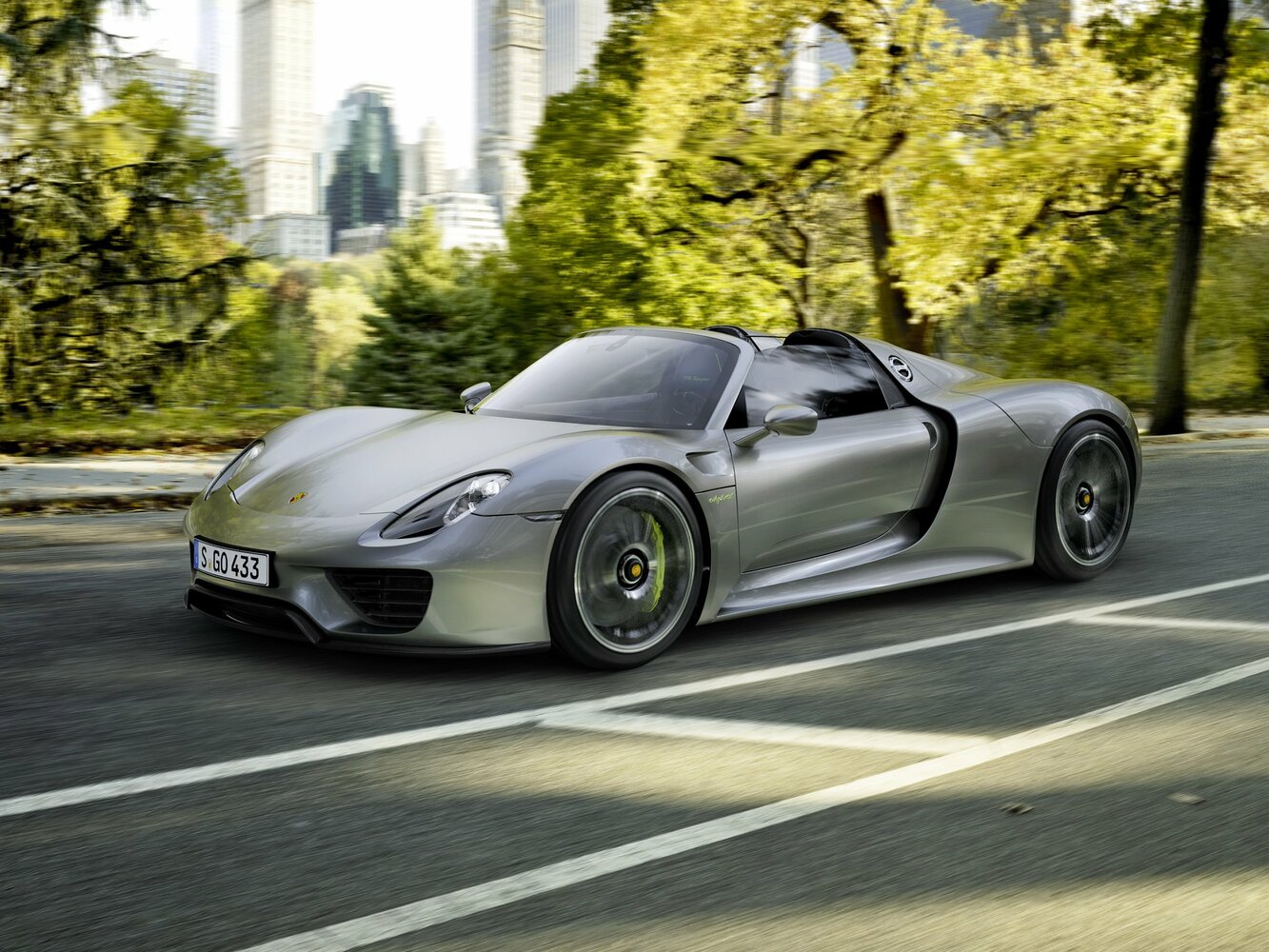 Porsche 918 Spyder — Поколение 2013–2015 (2013–2015)