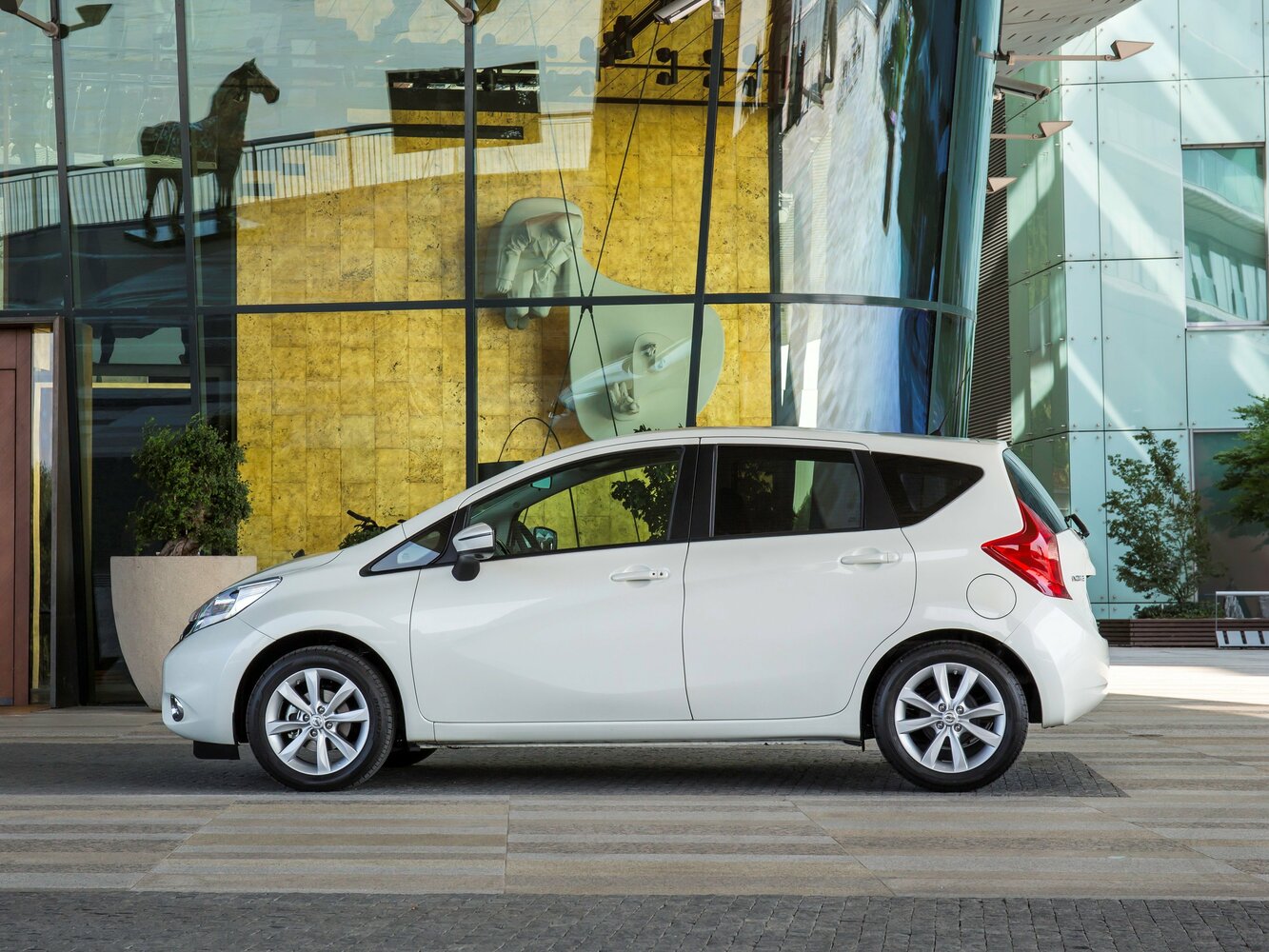 Nissan Note Package