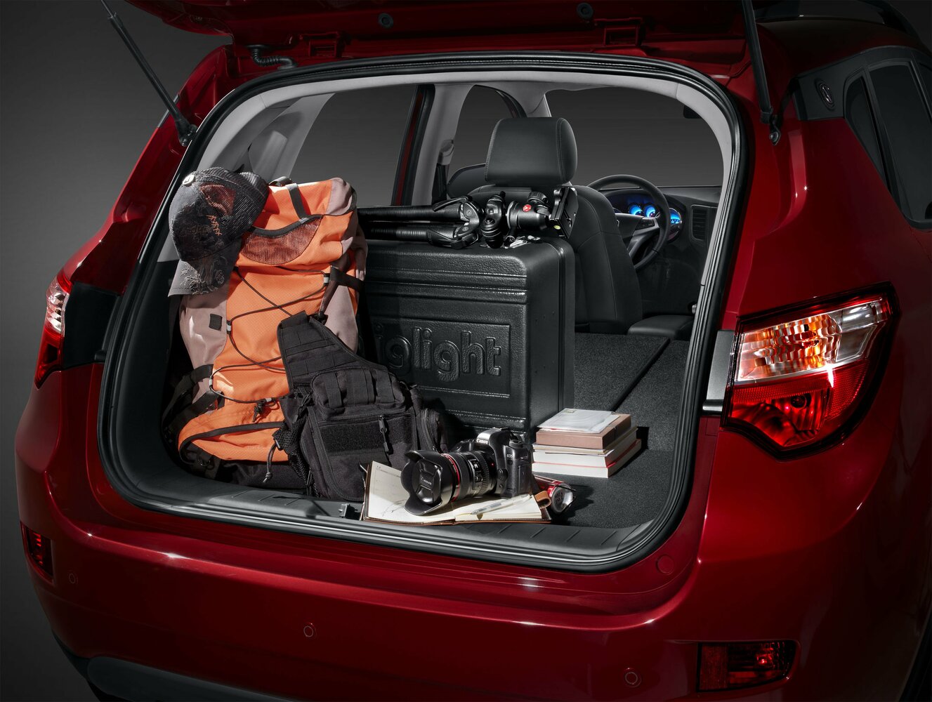 Changan CS35 — справочные фотографии комплектации, Багажник
