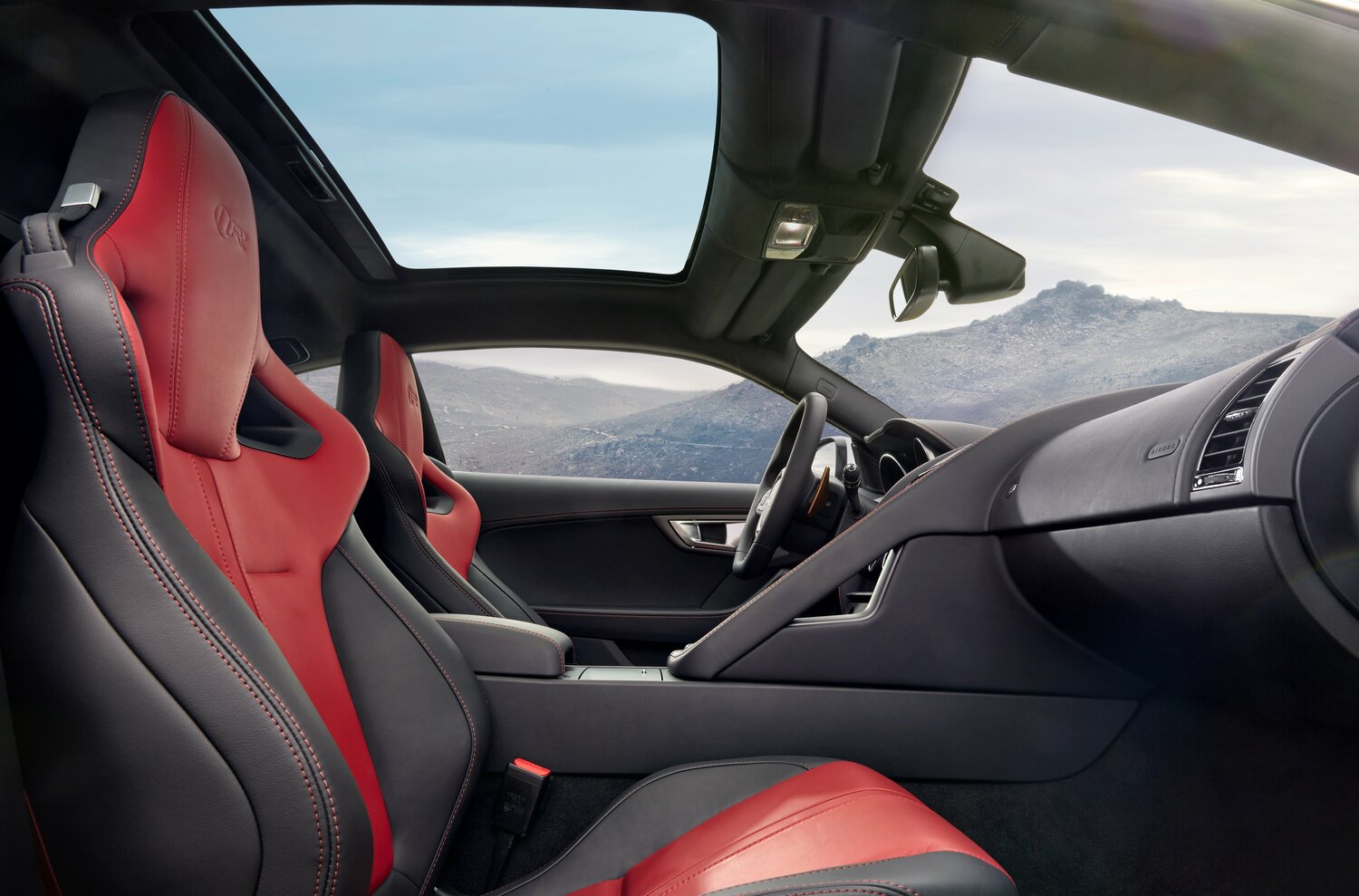 Jaguar F-Type X152