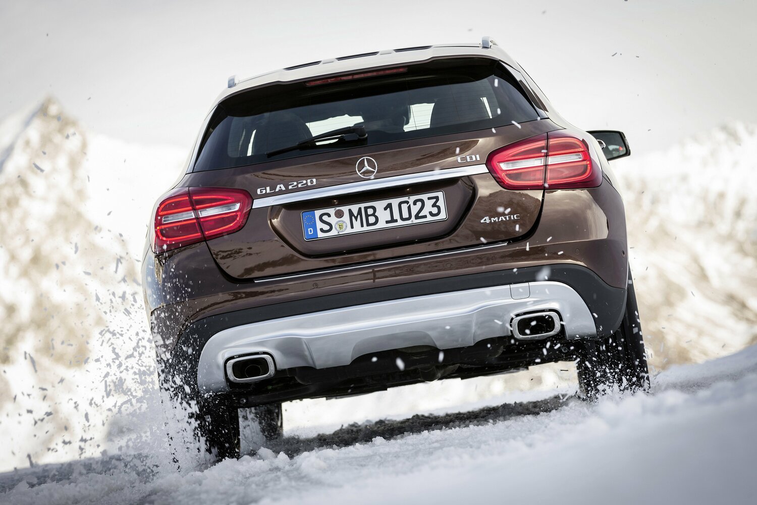 Mercedes-Benz GLA-Class X156 GLA200 d 4MATIC
