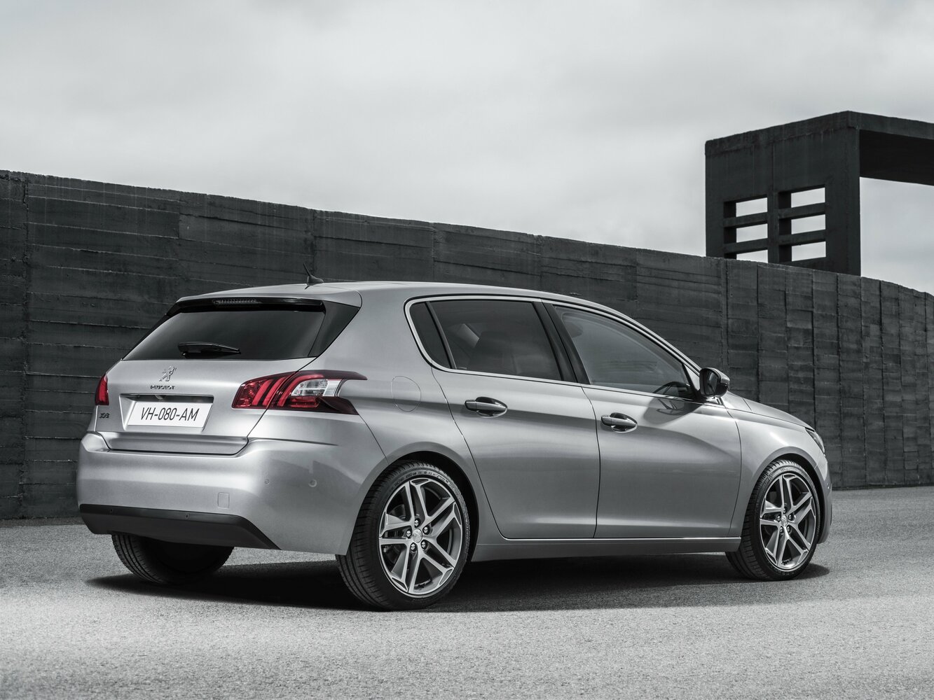 Peugeot 308 2016 1.6L AT Fashion