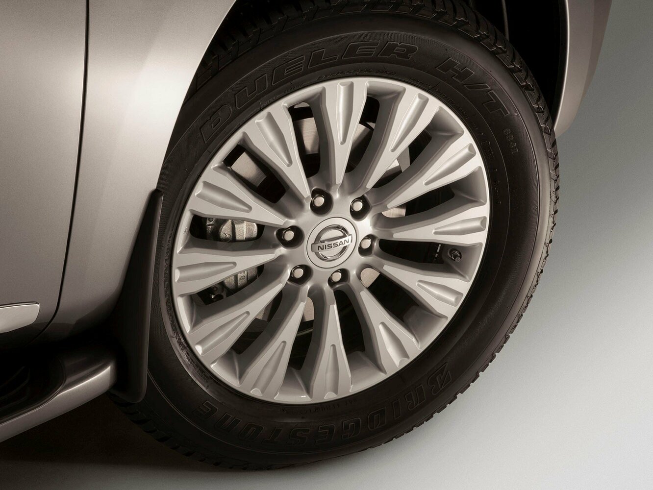Nissan Patrol 2017 4.0T AT 7 мест
