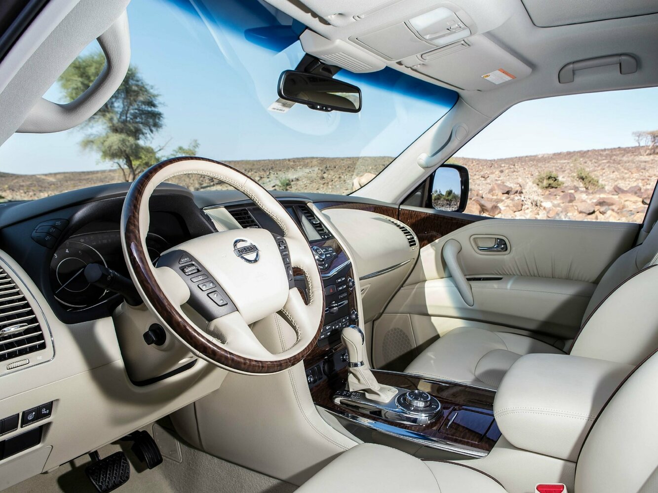 Nissan Patrol 2017 4.0T AT 7 мест