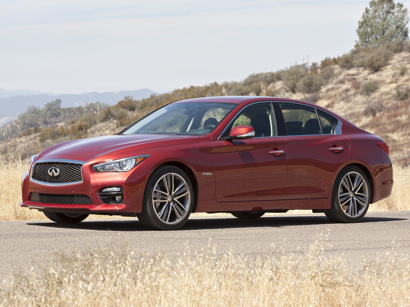 Infiniti Q50 — I поколение (2013–2016)