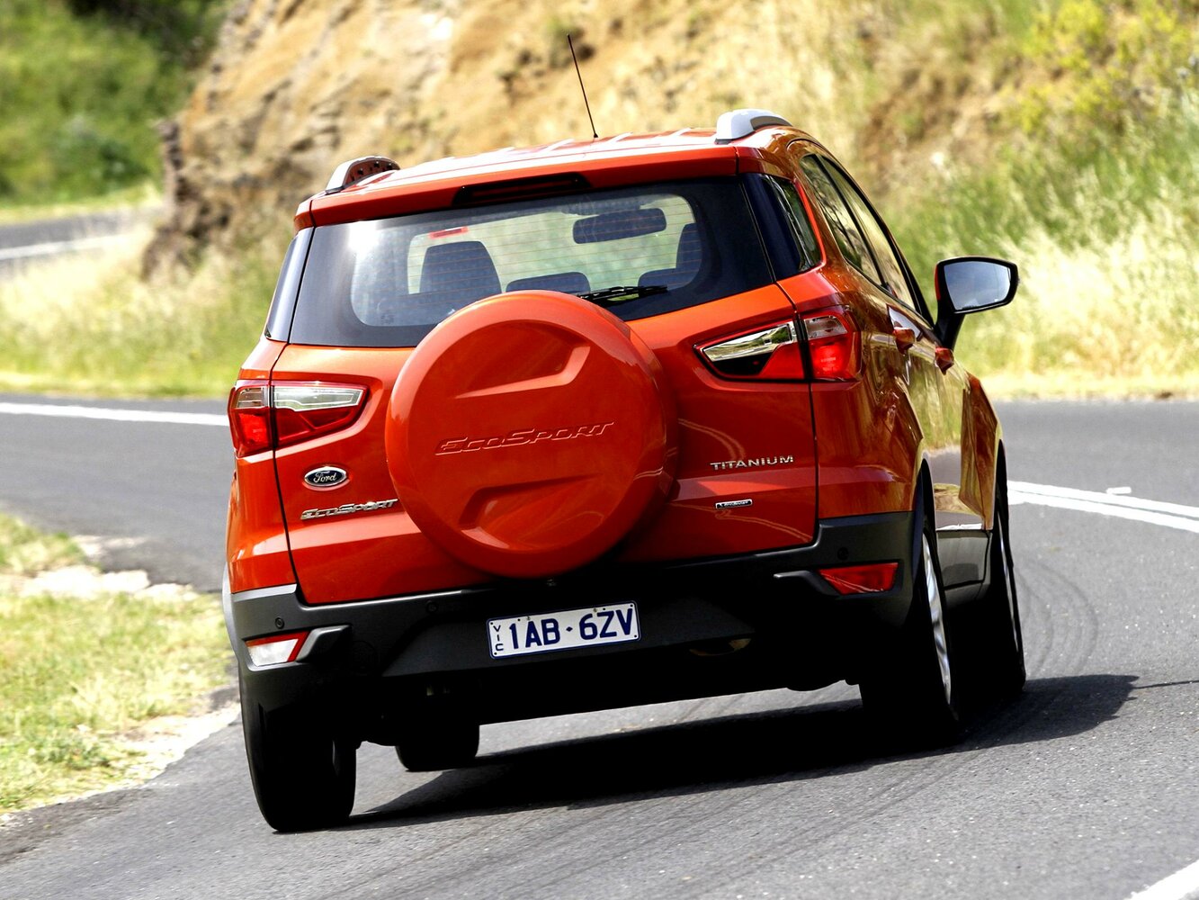 Ford EcoSport 2013 1.5L AT Luxury