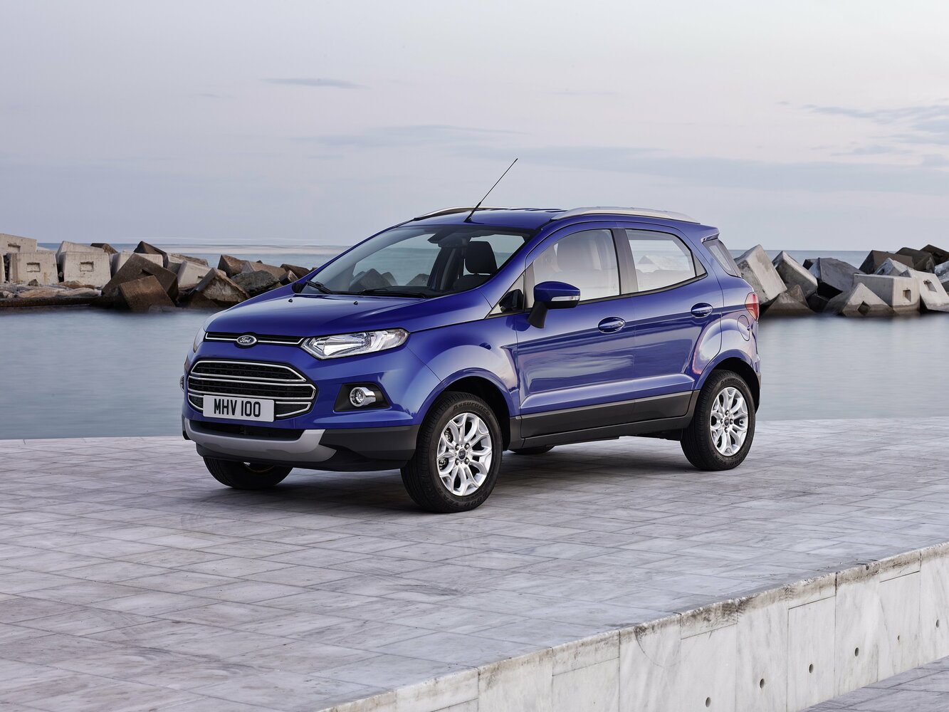 Ford EcoSport 2013 1.5L AT Luxury