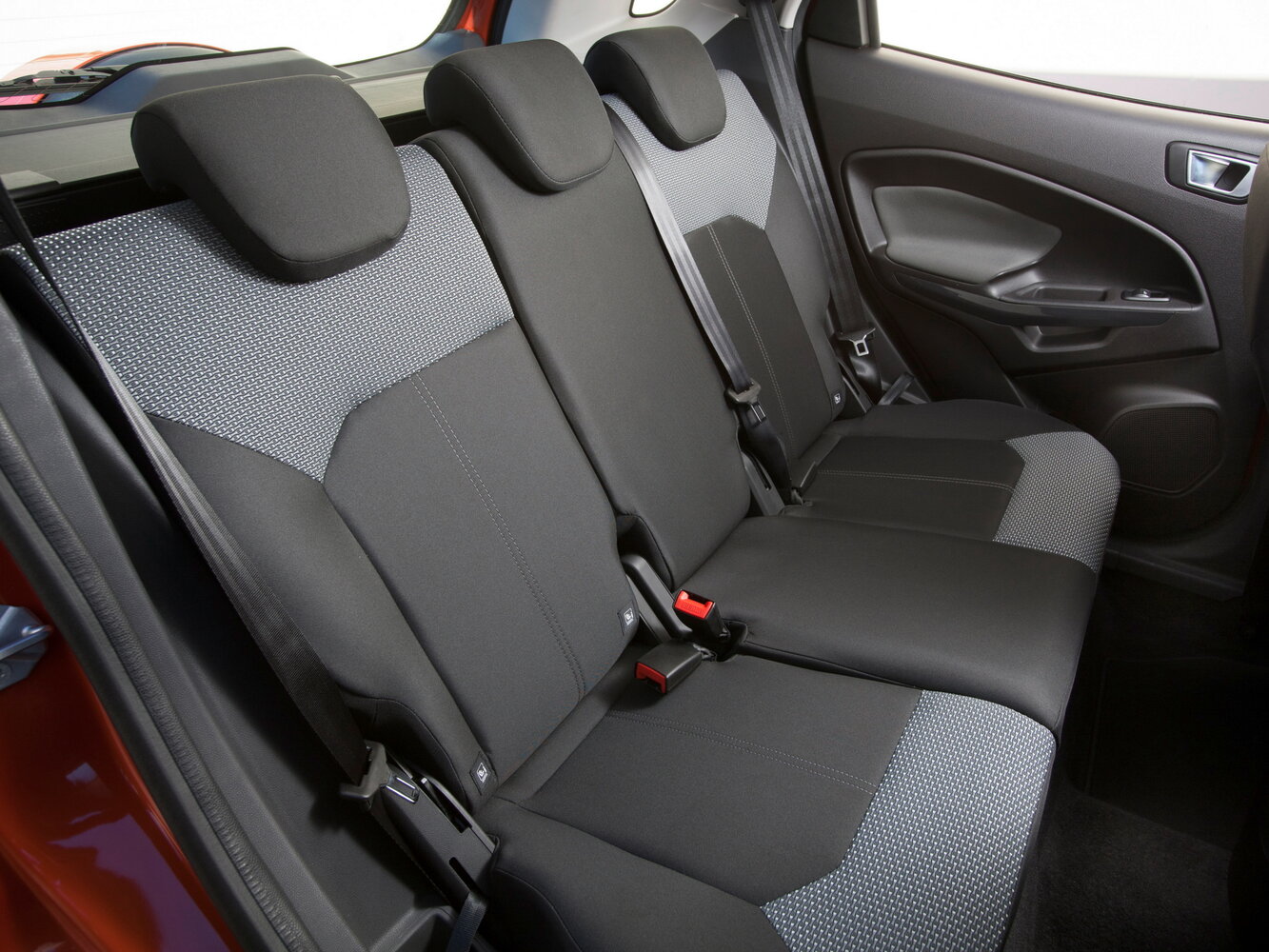 Ford EcoSport 2013 1.5L AT Luxury